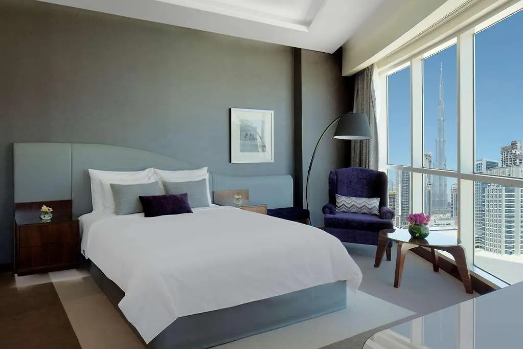 Radisson Blu Hotel. Dubai Waterfront