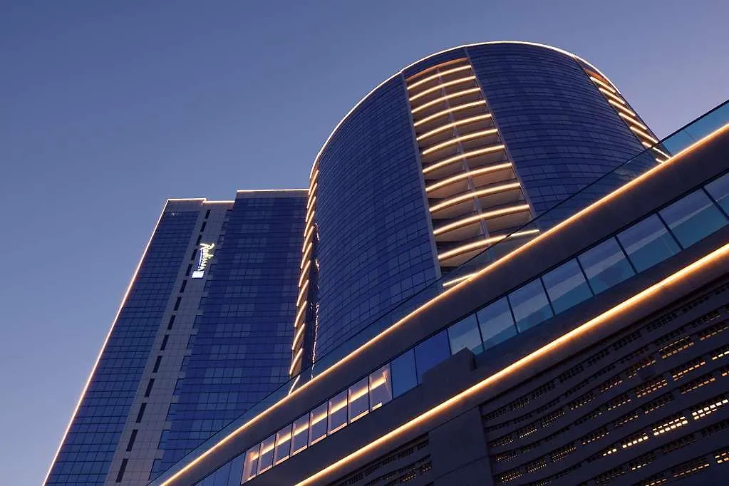 Radisson Blu Hotel. Dubai Waterfront location