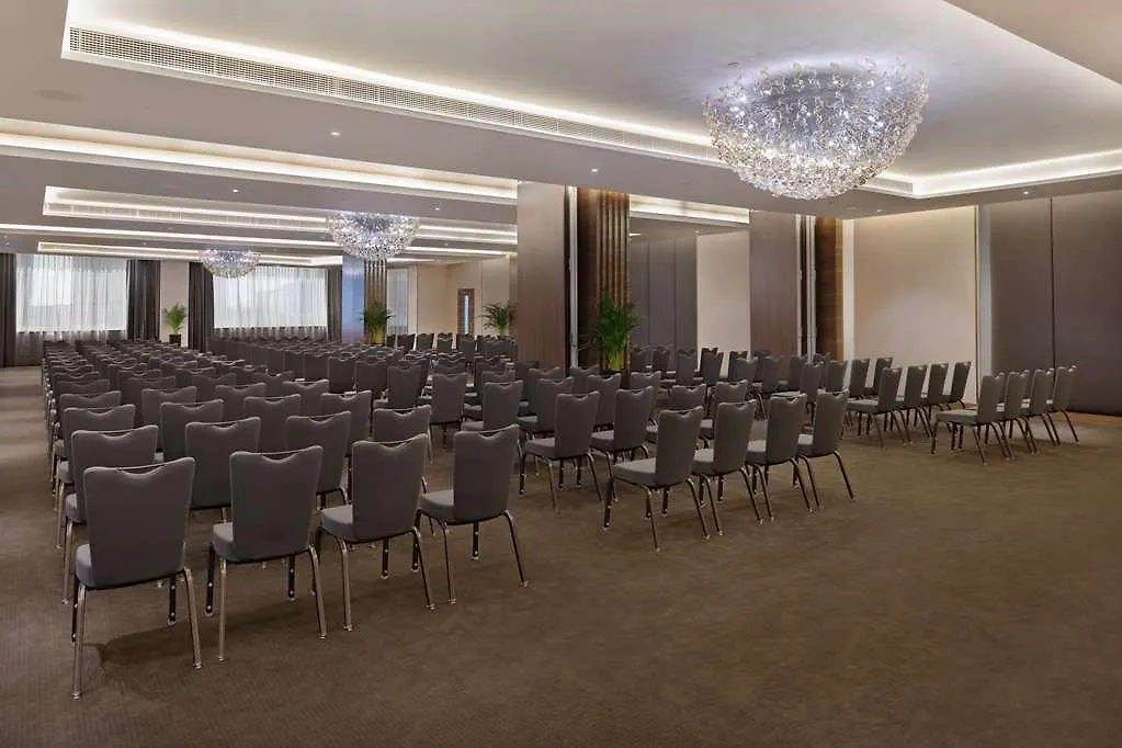 Radisson Blu Hotel. Dubai Waterfront United Arab Emirates