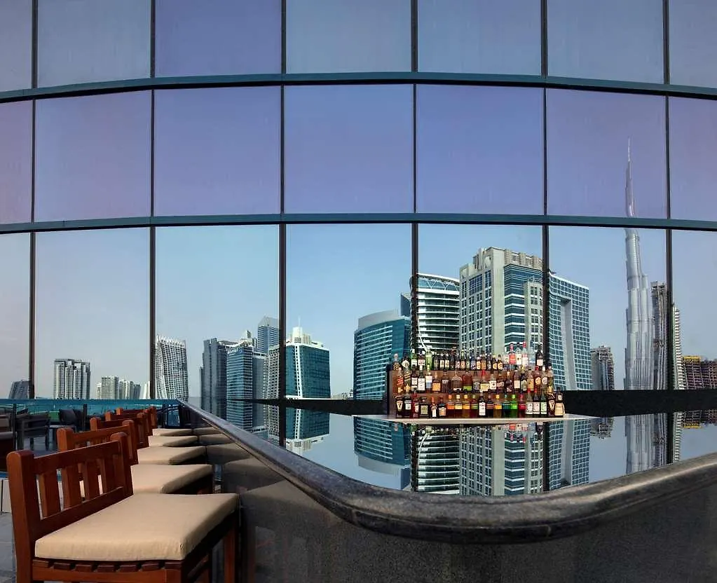 Radisson Blu Hotel. Dubai Waterfront 0*,