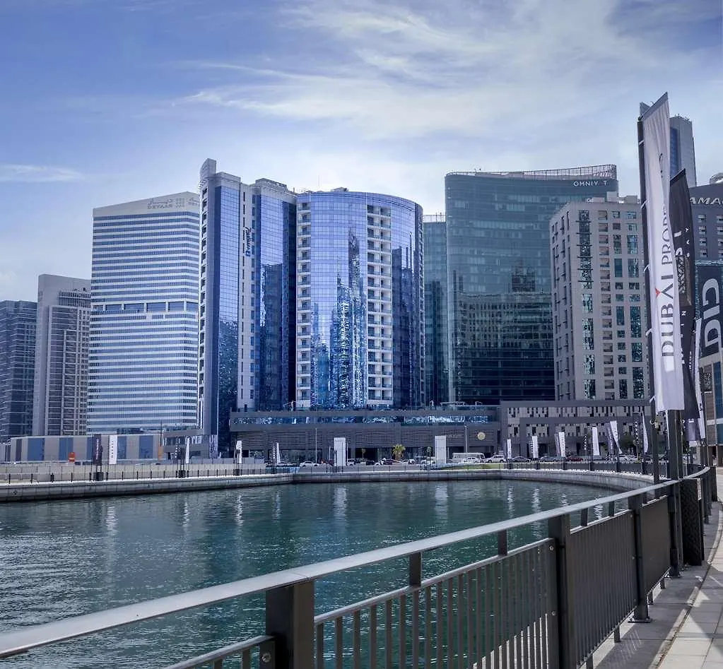 Radisson Blu Hotel. Dubai Waterfront