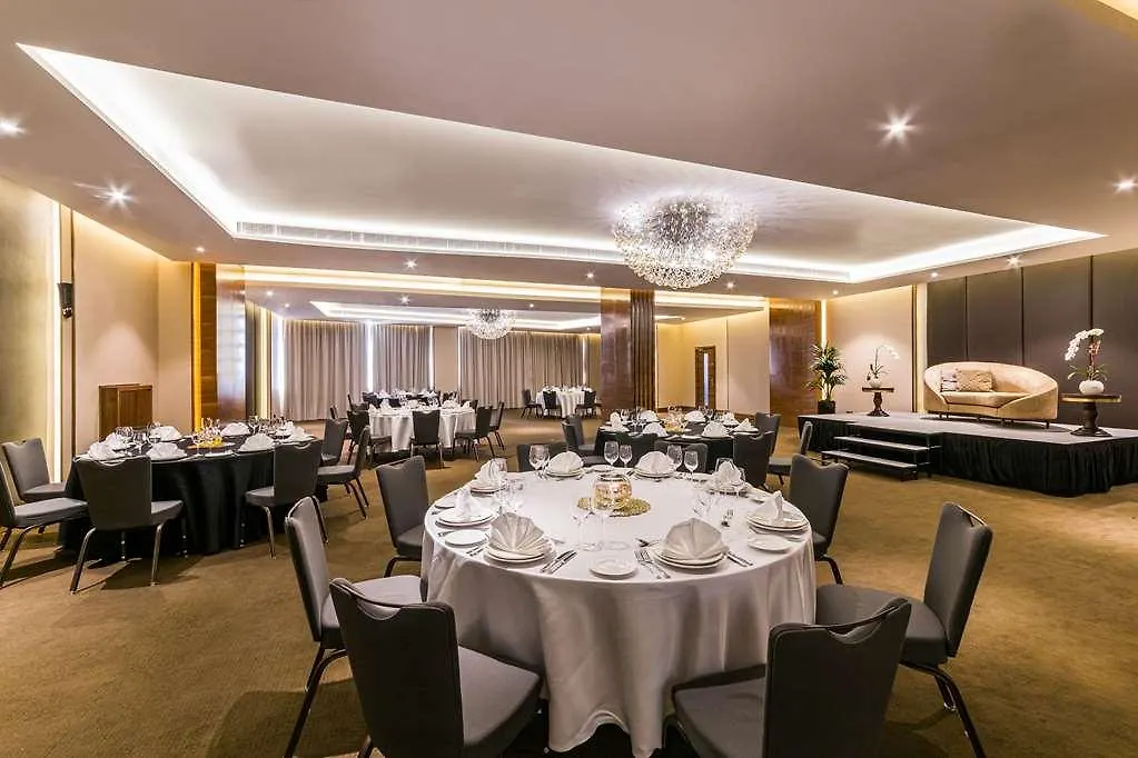 Hotel Radisson Blu Hotel. Dubai Waterfront United Arab Emirates